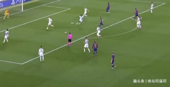  梅西轰|巴萨3-1那不勒斯，詹俊曝内情，梅西轰神仙球，谁注意皮克举动