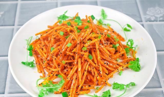 酥脆|薯条别再用土豆做啦,用红薯做真正的“薯条”,香甜酥脆,真好吃