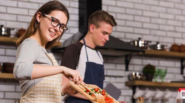  舍不得|若想他爱你，别做那个“舍不得”的人