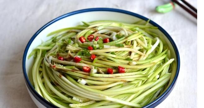 牢记|做凉拌菜，最忌直接加生抽，牢记“6个1”，拌什么菜都好吃