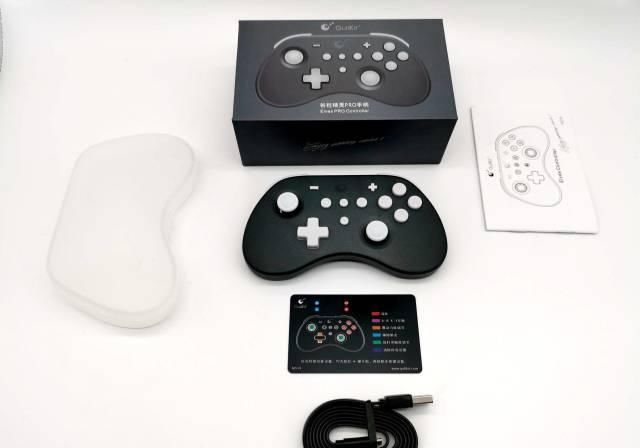  PRO|谁说的手柄打不过键鼠的，谷粒精灵PRO手柄给你点颜色看