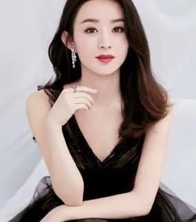  道歉|《中餐厅》节目组发文向赵丽颖道歉，态度不诚恳像在卖惨