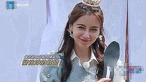  得知|蔡徐坤沦为《跑男》最惨的嘉宾，看到他得知被偷鞋垫时的表情，这也太憨了吧