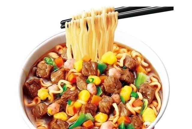 腾讯|中国食品界的“腾讯”,靠模仿起家,赚得却比康师傅和旺旺都多