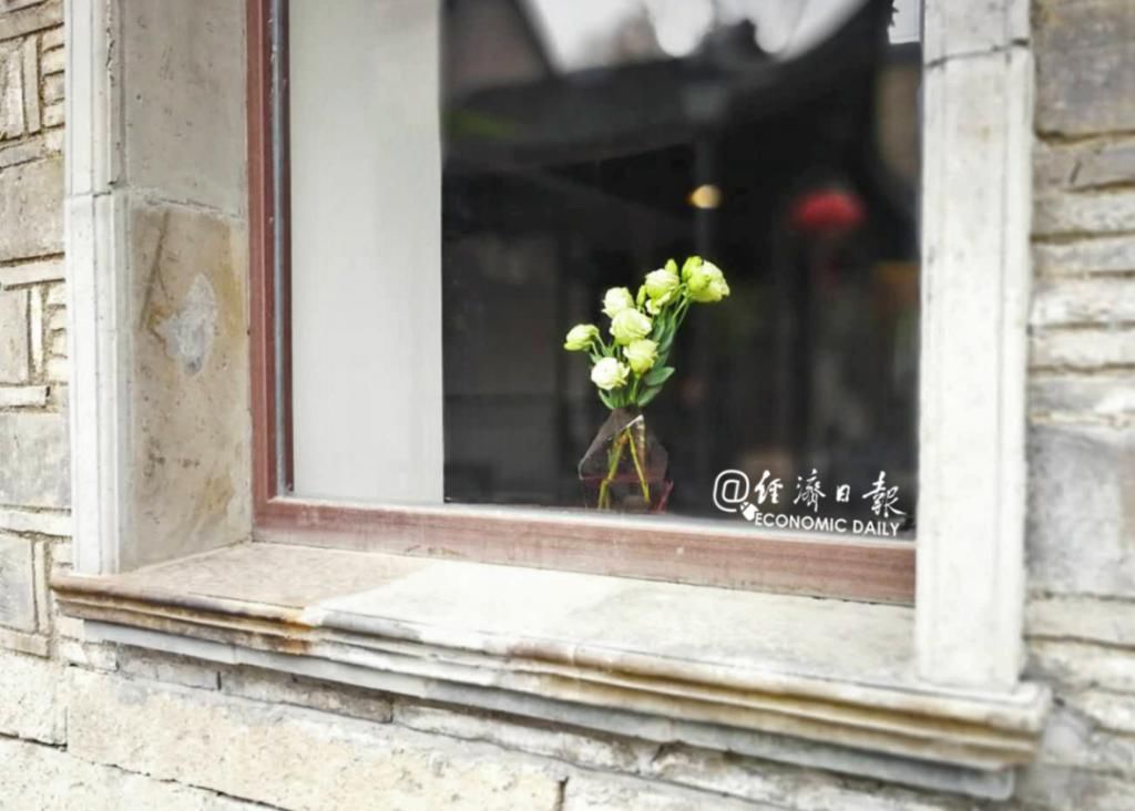 消息|最尴尬的不是发错消息没撤回，而是不知道谁是最爱你的人