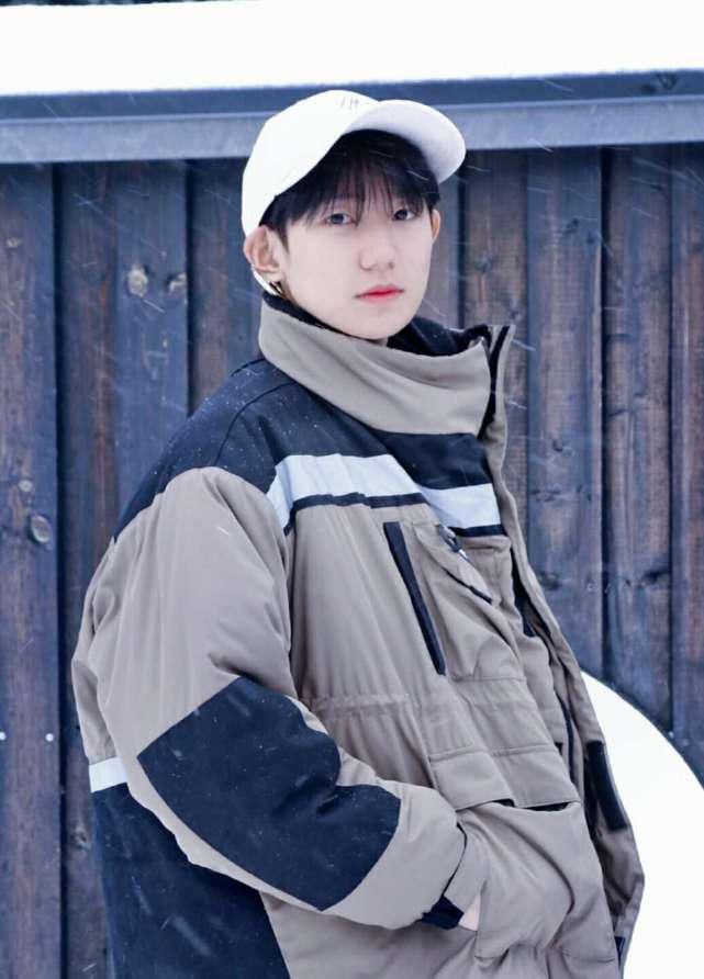  和我的家乡|没等来王俊凯杨紫《我的家乡》，王源新综艺来袭，嘉宾阵容厉害了