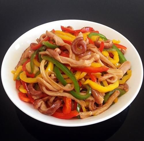  炒猪肚|猪肚一炒就老？不要只知道焯水！多加“一步”，吃起来很脆爽