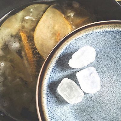 银耳|银耳雪梨皂角米甜汤
