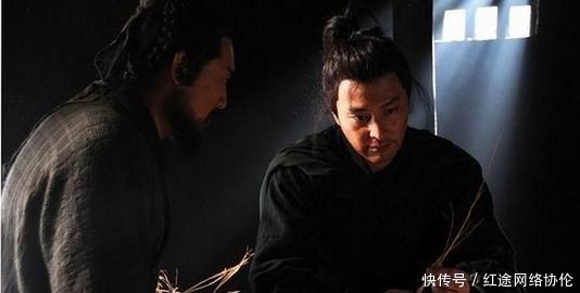 挖墙|清代奇案：富翁装穷遭盗贼识破，半夜挖墙偷窃不成反丧命！