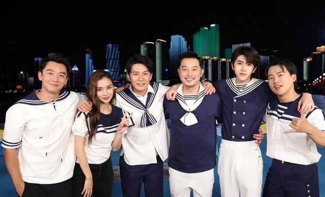 气女|《奔跑吧黄河篇》已官宣!11月份开播,网传人气女爱豆加入跑男团