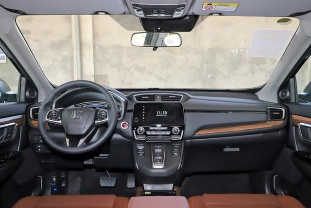  现场|本田追尾凯迪拉克XT6，看到现场之后，谁是“纸糊车”一目了然