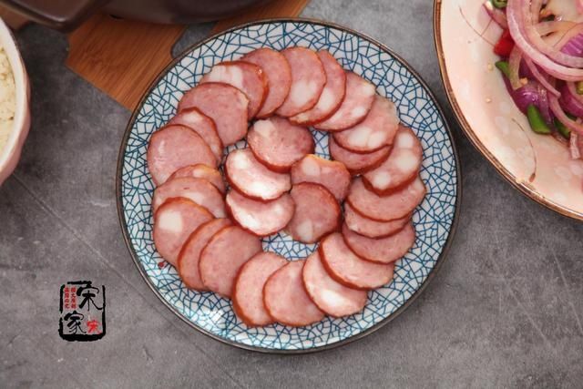 道菜|晒晒夫妻俩的节日晚餐,清爽简单3道菜,网友:日子就要这样过!