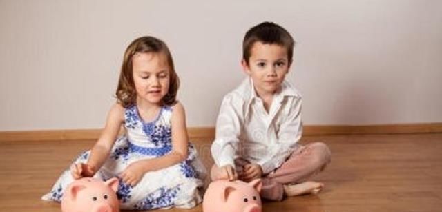  心酸|月薪200万家庭的孩子，“炫富”竟是如此真诚，记者：心酸又感动