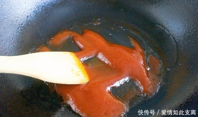 韭菜|韭菜新吃法，5分钟做好一盘开胃菜，做法简单，家人爱吃