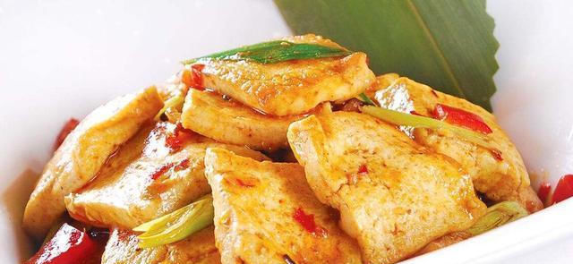 脆皮|精选美食:鱼香煎豆腐,核桃鸡脯肉,甜辣对虾,糖醋脆皮鱼的做法