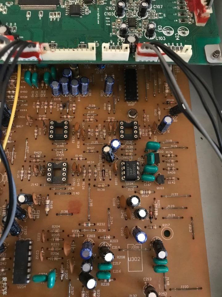 [升级]一个小失误功放挂了，修好它顺便升级低音炮芯片和信号放大器！