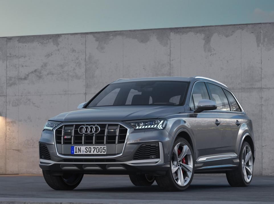 比途|奥迪新将SQ7来袭,4.0T+8AT,搭四驱,比途锐出色,零百4.8S