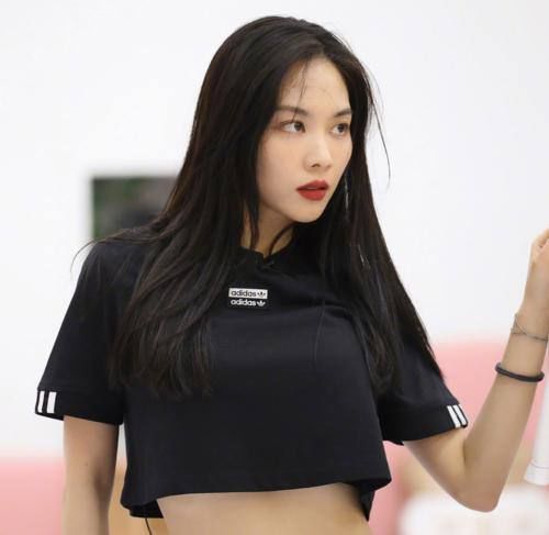  袁咏琳|《浪姐》队长故事剪辑，为何万茜无聊郁可唯抱大腿金晨黄龄没镜头