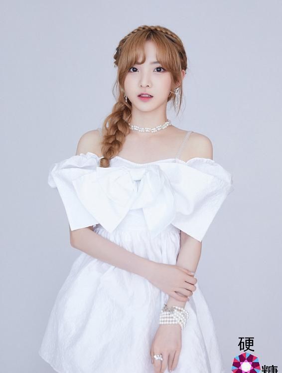  出道|硬糖少女组内分工：希林全能，刘些宁舞担，看到张艺凡，牙笑掉了