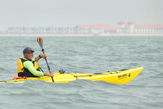 渤海湾|一人一舟、乘风破浪,他用27小时穿越渤海湾