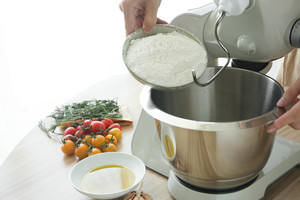 愉悦|超快手意式佛卡夏面包，外酥内软让人一下子就心情愉悦、胃口大开