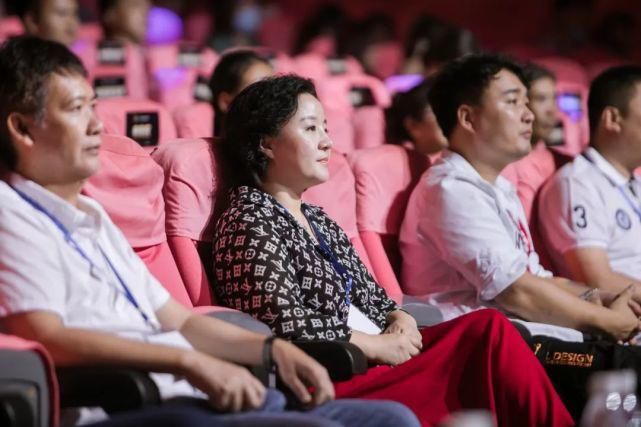  教师|五华教师林珏获总冠军！2020《中国好声音》粤东7市巅峰对决之战完美落幕！