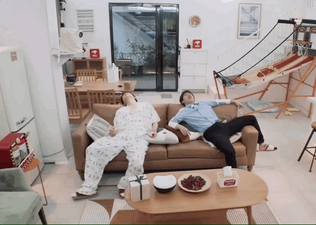  居然|郭麒麟和范丞丞录做饭节目，居然叫外卖，朱丹都看不过去了