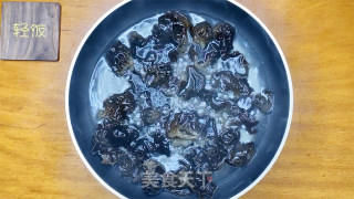  好吃|黄花菜炒鸡蛋丨健康养生又好吃！！