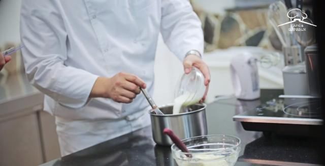  口感|夏天不能少了冰淇淋，蓝莓冰淇淋制作方法了解一下