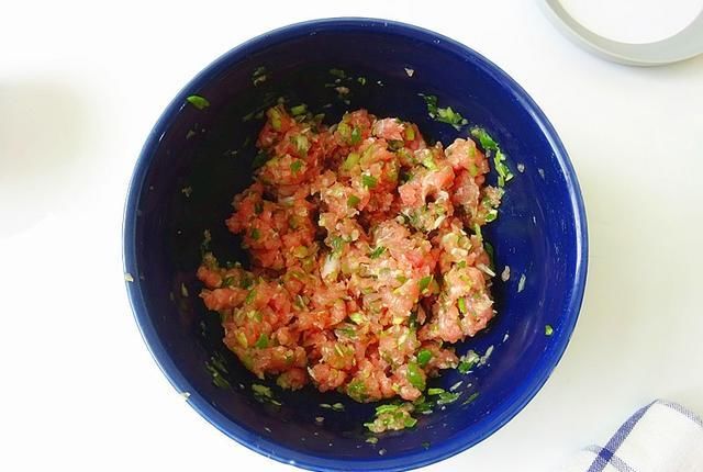  健康|这菜人人爱吃，只有在家自己做吃着才放心，健康又实惠，香