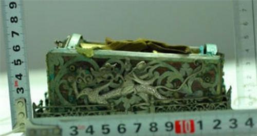  年前|12年前，山西龙泉寺挖出黄金棺材，1根线难倒专家，至今都没打开