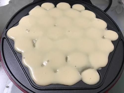 鸡蛋|这道小吃，家中也能做！原味鸡蛋仔，满屋飘满香气，孩子很爱吃