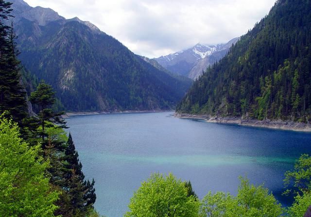  九寨沟|四川旅游：人间仙境九寨沟（图）