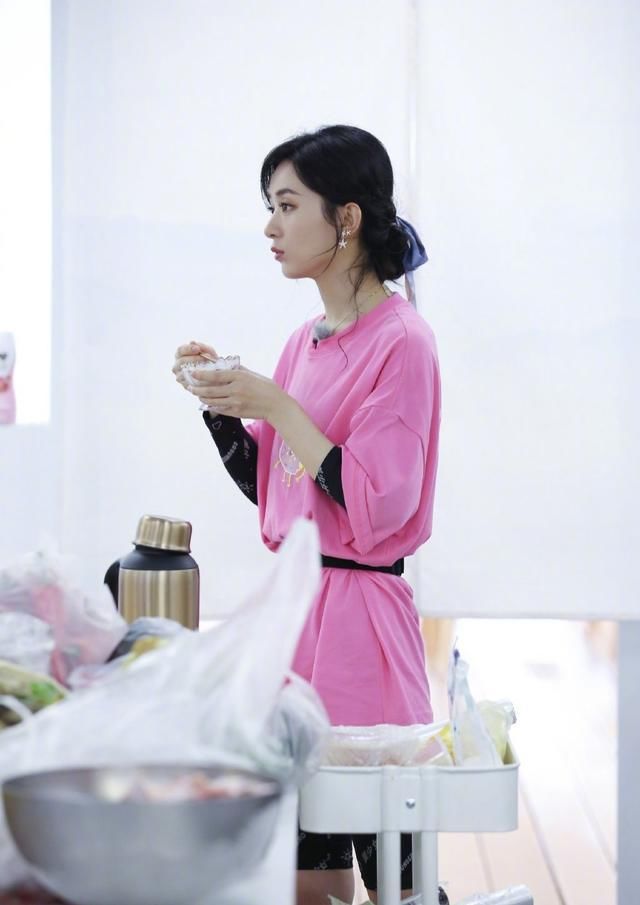  负面|赵丽颖回应中餐厅道歉：再出现负面将不再配合宣传！你们接受吗？