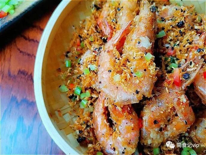 天天|大虾别再水煮，这样做贼解馋！肉质更嫩，滋味更浓，天天吃不会腻