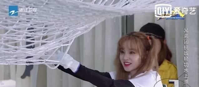  祝福|郑恺生日宋雨琦微博祝福？网友：爱奇艺奔跑吧会有新的cp