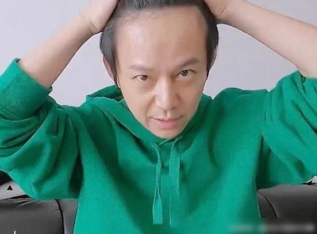 头发|吴昕无意中拜访了《向往的生活》他插头发的老师