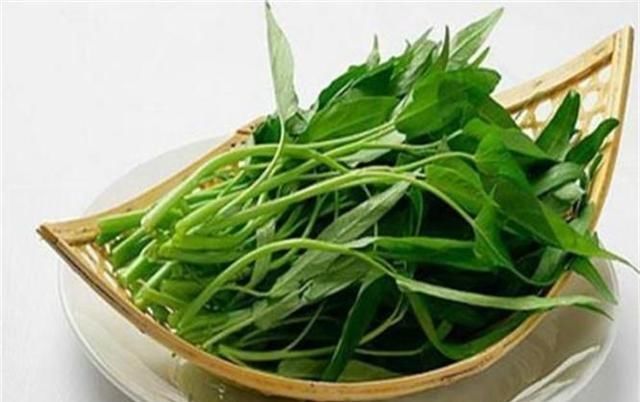 苗条|女性想减肥，不妨常吃3物，滋养肌肤，促进肠胃蠕动，越吃越苗条