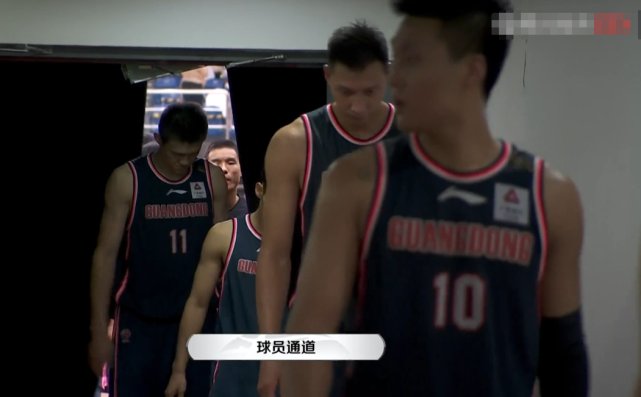  二场比赛|20分？辽宁上演惊天大逆转！落后22分翻盘广东，杜锋名言冲上热搜