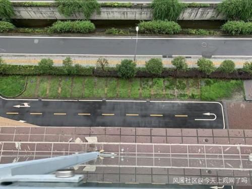 强奸|14岁女孩坠亡:疑似生前遭一老板强奸致孕,案件持续审查中