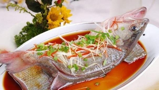 鱼类|三类鱼肉暗藏隐患，影响大脑发育不说还易受伤，科学吃鱼有妙招