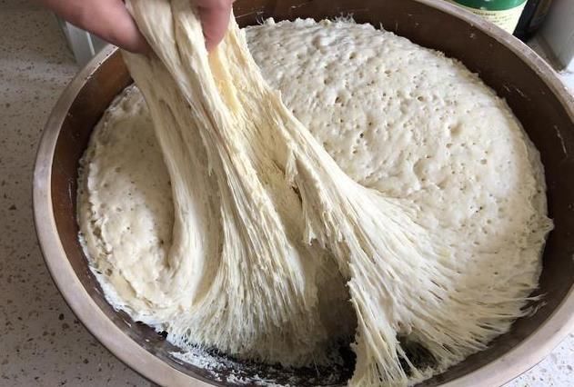  头发时总|我家发面只放“这2样”，10分钟就发满盆，蒸出馒头比买的还香