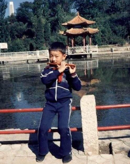  父亲|佟大为用20年唤醒植物人父亲，与关悦一起承担生活的重担