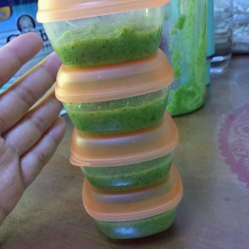  步骤|西兰花泥，西兰花含有大量钙铁钾锰锌，维生素等物质，营养丰富