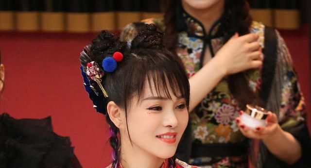  对金莎|《浪姐》最让观众不满的，不是掉链子的金莎，而是全程划水的她！