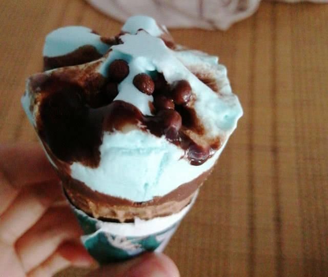  小瞧|“被人小瞧”大的四款雪糕，吃前：咦！快拿开，吃后：再来十支