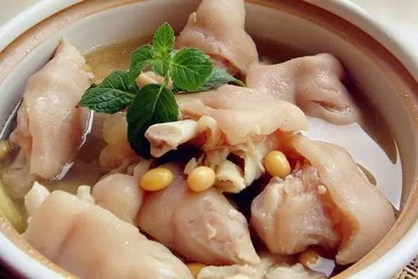 猪蹄洗净|炖猪蹄时用上这一招,几分钟就迅速软烂,关键还入味!