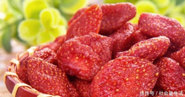 变丑|水果烘干后会变成什么样子草莓变丑,菠萝变薄,西瓜居然是这样