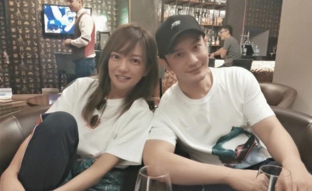  约定|约定你未娶我未嫁就在一起的明星，有一对已实现诺言，今生活幸福