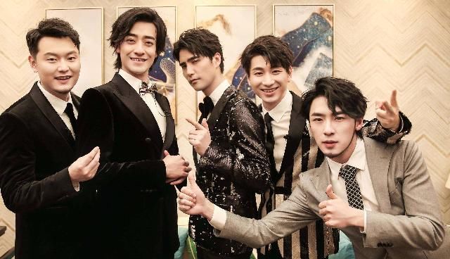 无价|《无价之姐》火爆全网！近年来风靡网络的八大主题曲，你会唱几首？